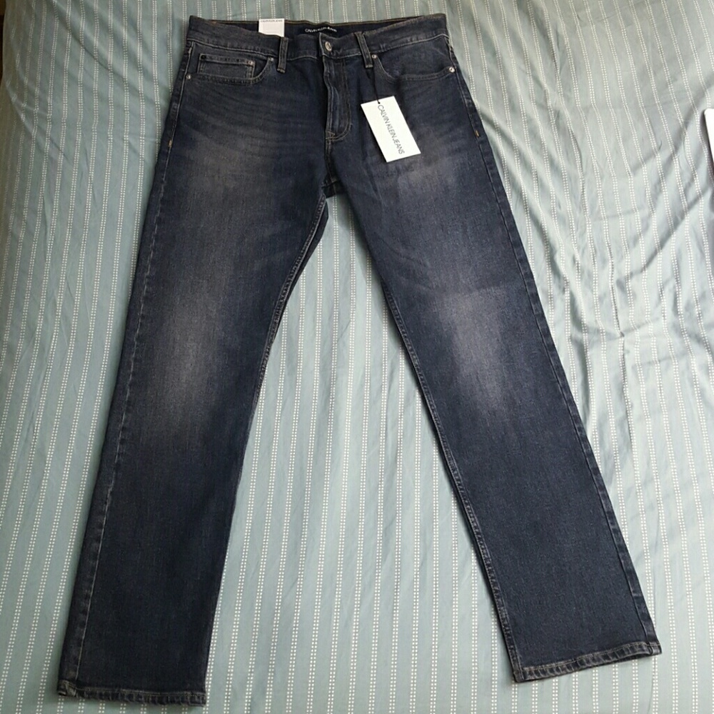 NWT CALVIN KLEIN STRAIGHT JEANS